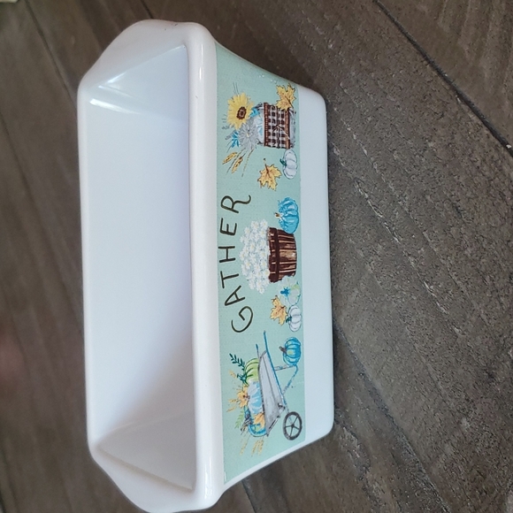 Other - NWT Country Ceramic Dish